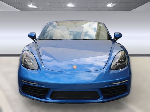 Used 2018 Porsche 718 Boxster image 25
