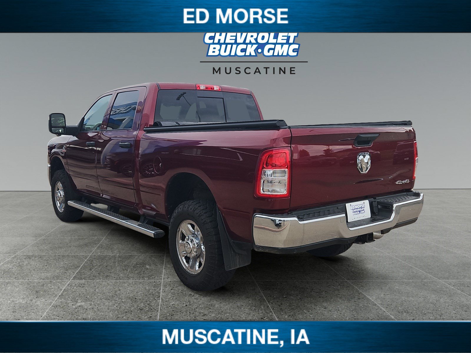 Used 2024 RAM 2500 Tradesman w/ Chrome Appearance Group AWD/4WD image 3
