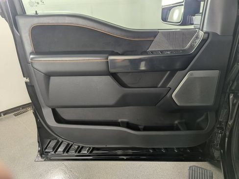 Used 2023 Ford F350 Platinum AWD/4WD image 15
