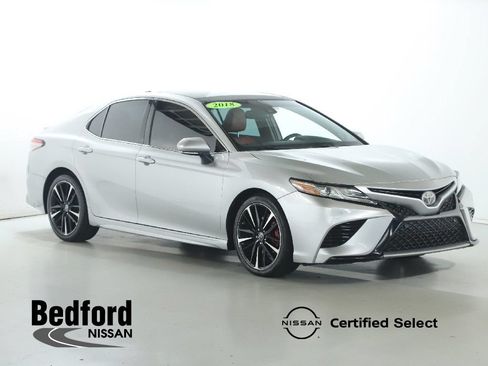 Used 2018 Toyota Camry XSE FWD image 1