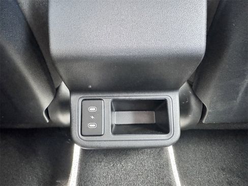 New 2025 Kia K4 LXS image 24