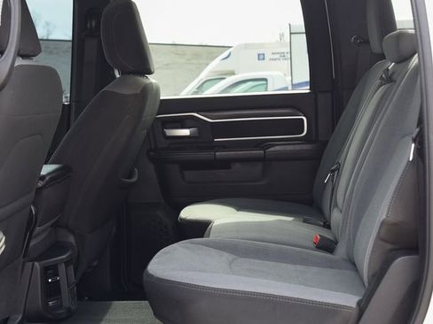 Used 2024 RAM 3500 Big Horn image 4