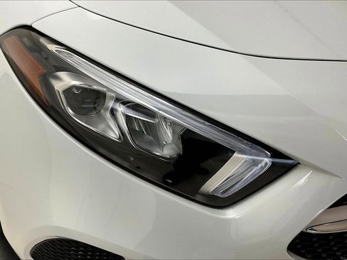Used 2020 Mercedes-Benz A 220 4MATIC image 32
