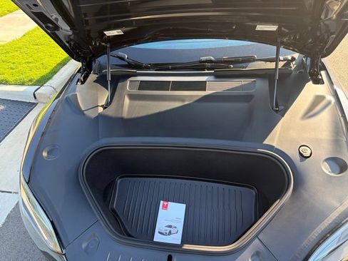 Used 2026 Tesla Model S AWD/4WD image 16