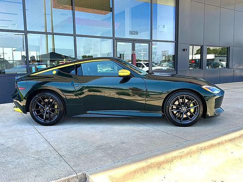 New 2026 Nissan Z Performance w/ Floor Mat Package RWD image 6