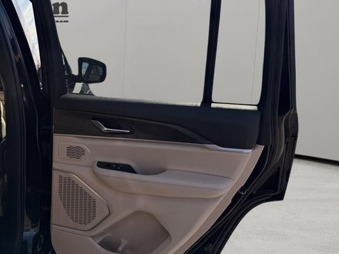 Used 2024 Jeep Grand Cherokee Limited 4xe image 38