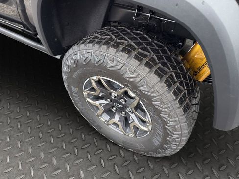 New 2026 Chevrolet Colorado ZR2 w/ Technology Package image 25