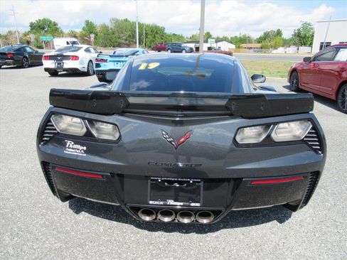 Used 2019 Chevrolet Corvette Grand Sport w/ Carbon Flash Badge Package RWD image 6