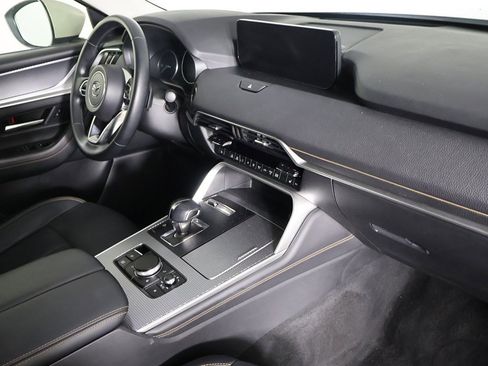 Used 2024 MAZDA CX-90 3.3 Turbo w/ Preferred Plus image 27