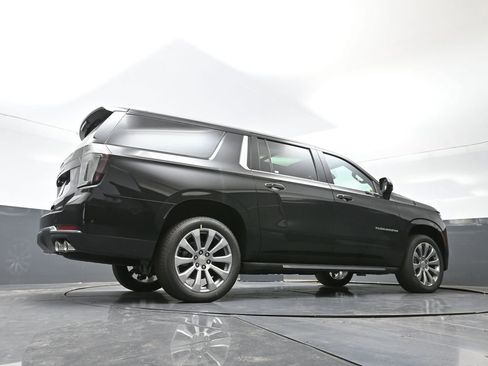 New 2026 Chevrolet Suburban Premier image 49