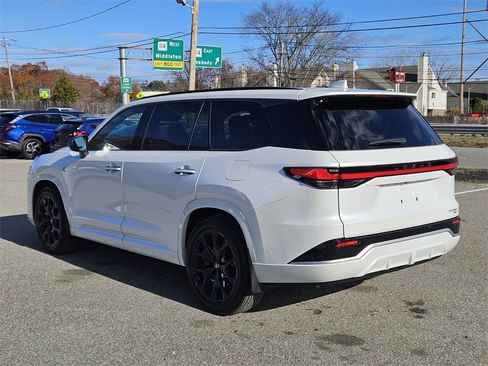 Used 2025 Lexus TX 350 AWD image 3