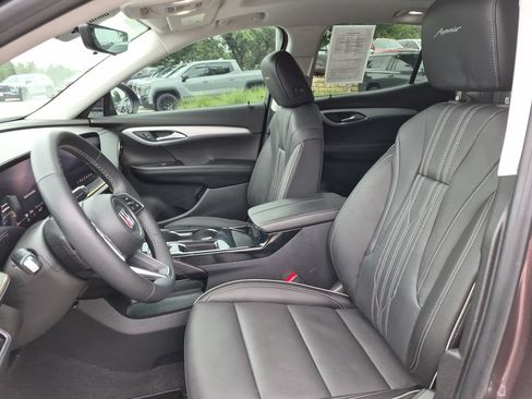 Used 2024 Buick Envision Avenir AWD/4WD image 19
