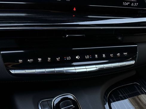 Used 2023 Cadillac Escalade Sport AWD/4WD image 21