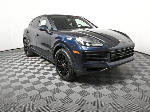 Used 2026 Porsche Cayenne Coupe AWD/4WD image 28
