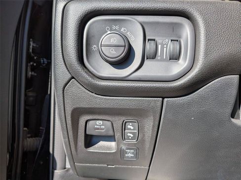 New 2026 RAM 1500 Big Horn AWD/4WD image 22