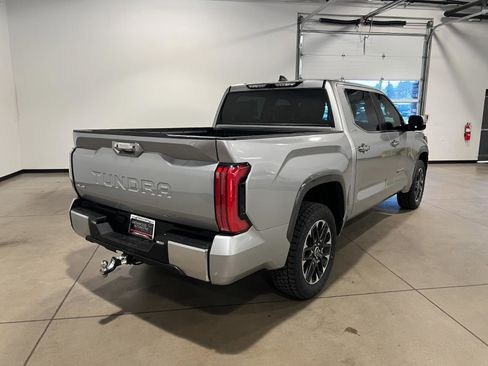 Used 2024 Toyota Tundra Limited image 3