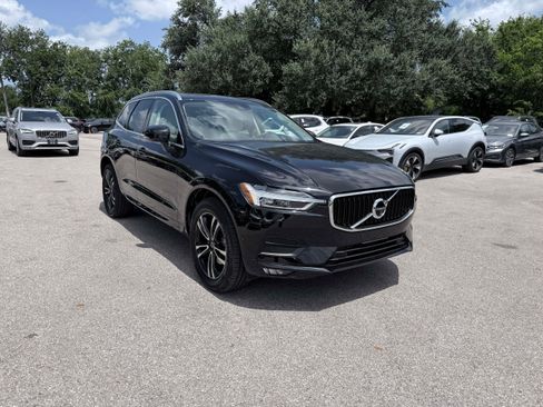 Used 2018 Volvo XC60 T5 Momentum w/ Convenience Package AWD/4WD image 8