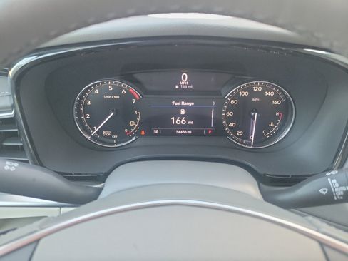 Certified 2022 Cadillac XT5 Premium Luxury FWD image 11