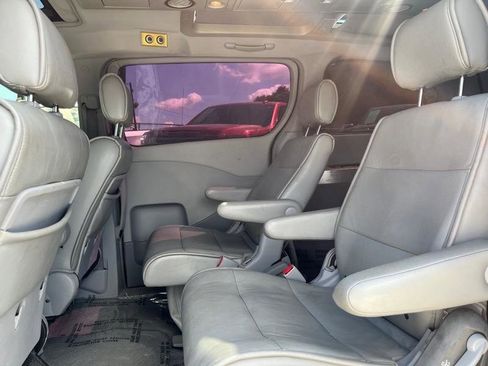 Used 2004 Nissan Quest SE w/ (SEA) Seat Pkg FWD image 13
