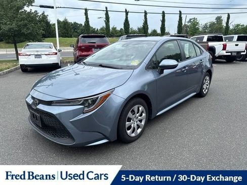 Used 2021 Toyota Corolla LE w/ Carpet Mat Package (TMS) FWD image 23