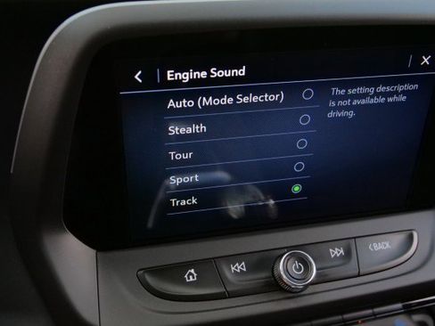 Used 2022 Chevrolet Camaro ZL1 image 13