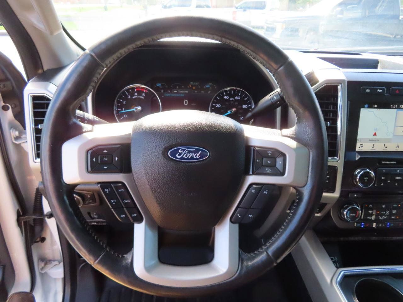 Used 2018 Ford F250 Lariat w/ Lariat Ultimate Package AWD/4WD image 37