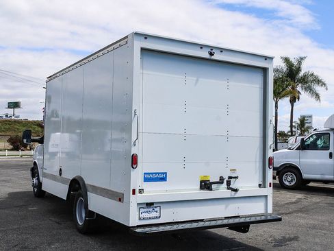 New 2026 Chevrolet Express 3500 w/ Power Convenience Package RWD image 7
