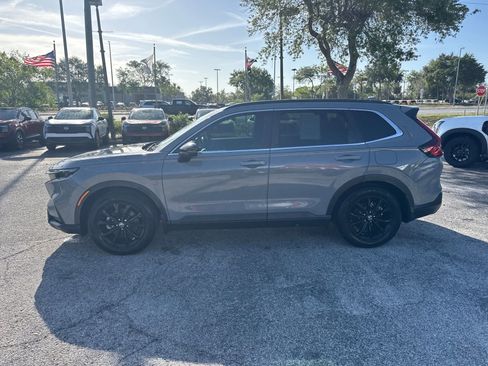 Used 2023 Honda CR-V Sport image 11