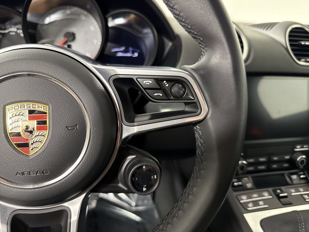 Certified 2025 Porsche 718 Boxster S RWD image 36