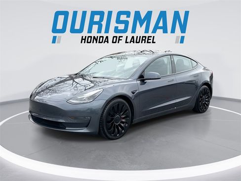 Used 2022 Tesla Model 3 Performance image 1