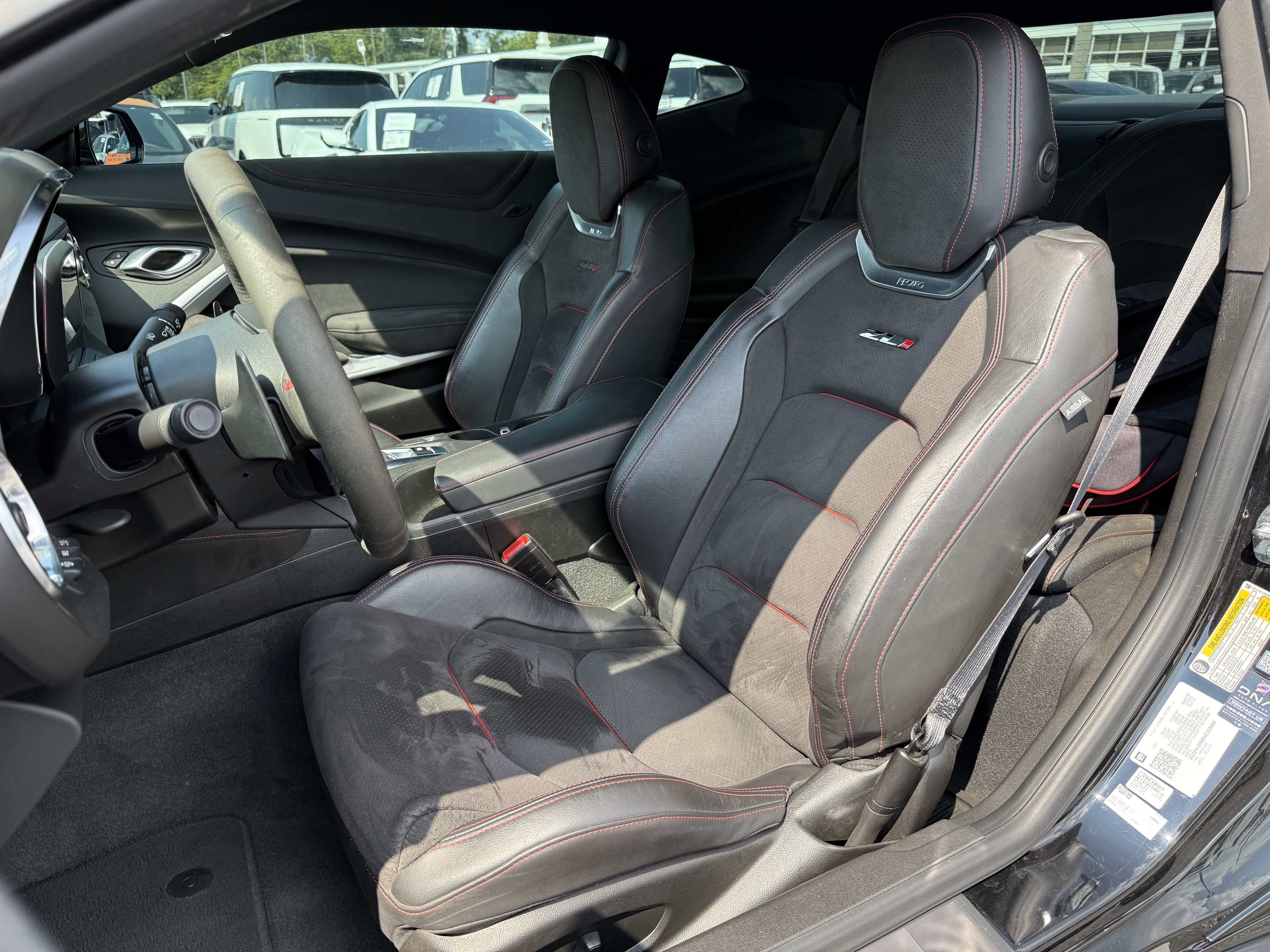 Used 2022 Chevrolet Camaro ZL1 RWD image 7