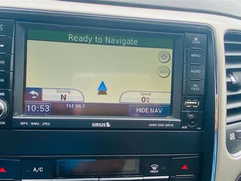 Used 2011 Jeep Grand Cherokee Laredo image 31