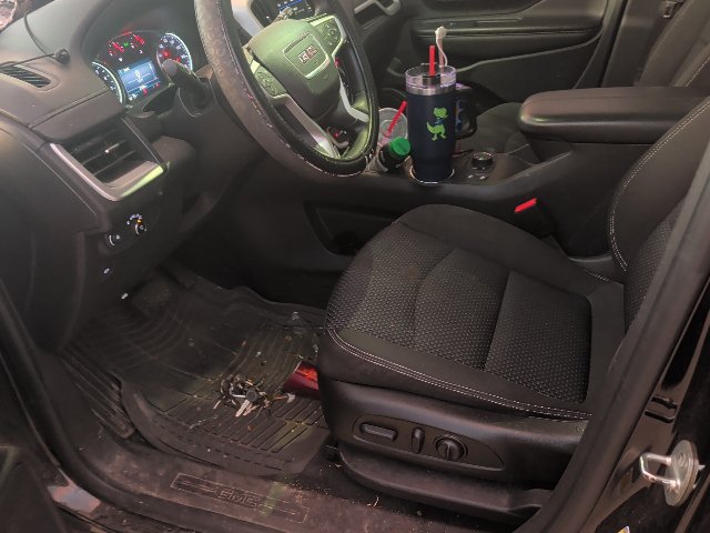 Used 2022 GMC Terrain SLE w/ Driver Convenience Package FWD image 14