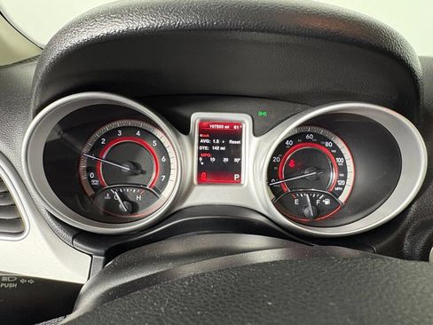 Used 2020 Dodge Journey SE w/ SE Popular Equipment Group FWD image 24