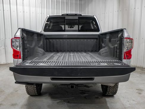Used 2019 Nissan Titan PRO-4X AWD/4WD image 61