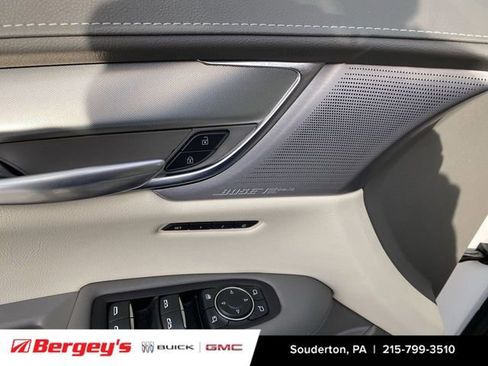 Used 2023 Cadillac XT5 Premium Luxury image 26