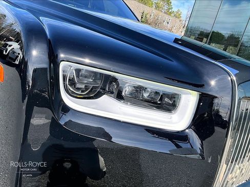 Used 2020 Rolls-Royce Phantom Sedan RWD image 27