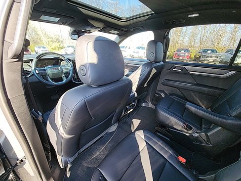 New 2025 GMC Acadia Elevation w/ Super Cruise Package image 28