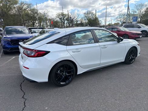Used 2023 Honda Civic Sport image 9