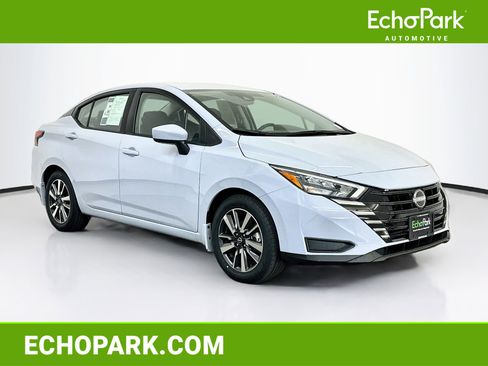 Used 2025 Nissan Versa SV w/ Trunk Package FWD image 1