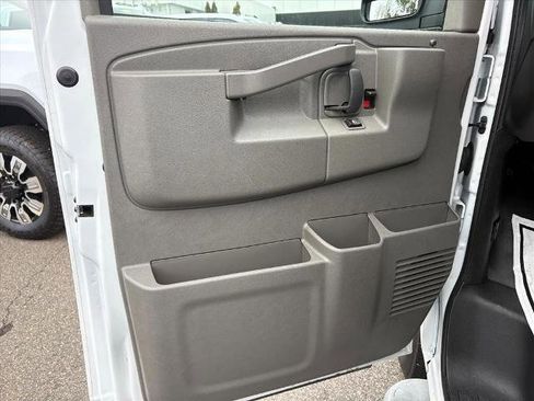 Certified 2024 Chevrolet Express 2500 w/ Driver Convenience Package image 19