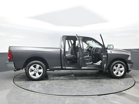 Used 2024 RAM 1500 Classic SLT image 20