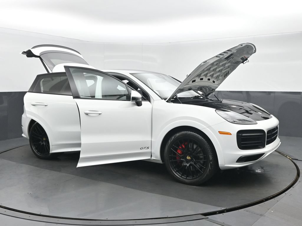 Used 2021 Porsche Cayenne GTS AWD/4WD image 45