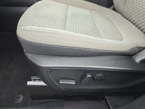 Certified 2022 Ford Escape SE w/ Convenience Package image 12