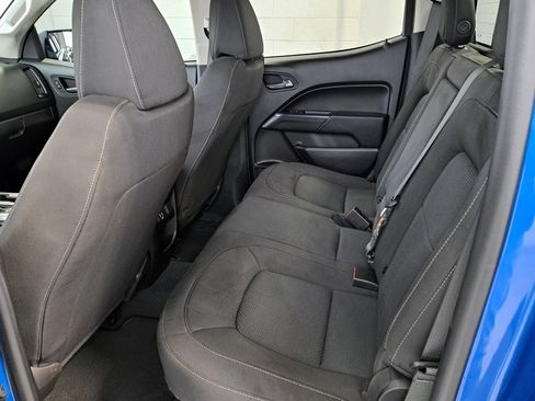 Used 2022 Chevrolet Colorado LT w/ Safety Package image 26