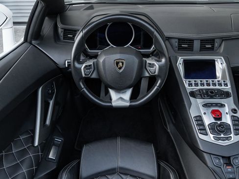 Used 2016 Lamborghini Aventador LP 700-4 AWD/4WD image 45