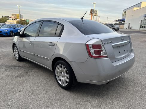 Used 2010 Nissan Sentra 2.0 S image 5