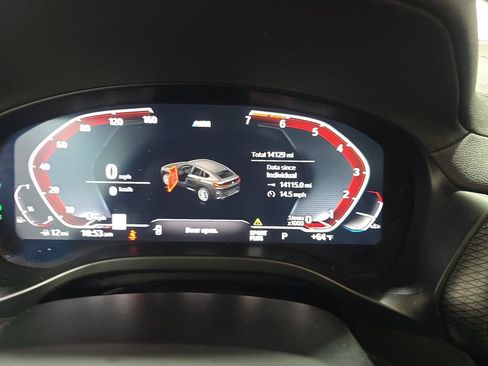 Used 2023 BMW X4 xDrive30i AWD/4WD image 2