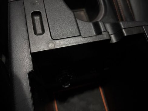 Used 2018 Subaru Crosstrek 2.0i Limited image 22