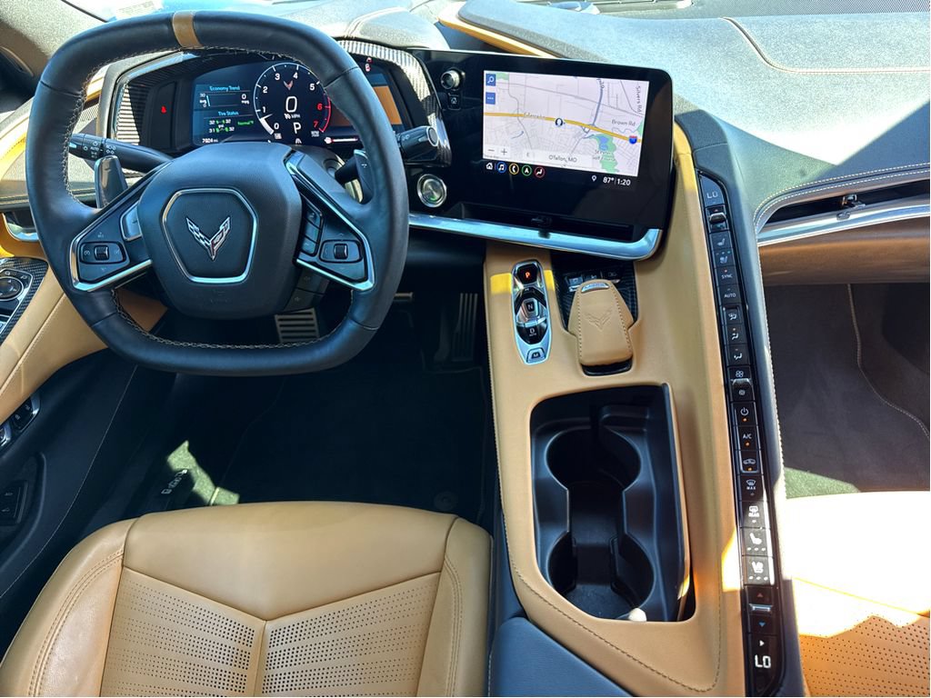 Used 2020 Chevrolet Corvette Stingray Preferred Cpe w/ 2LT Preferred Equipment Group RWD image 13